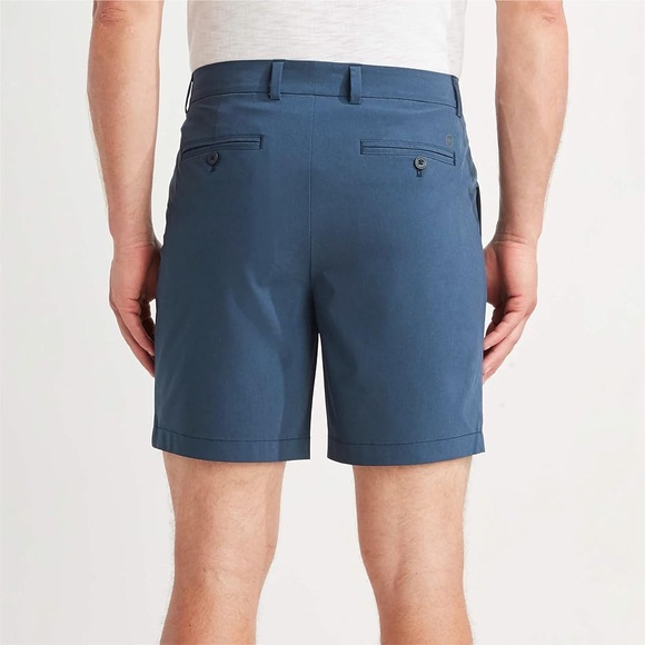 Vineyard Vines Performance Breaker Shorts - Picture 2 of 5